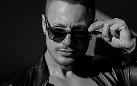 Male entertainer Max
