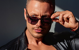 Male entertainer Max